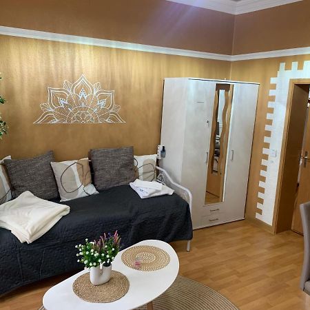 Best-Preis Fewo Rathausblick 2 - Zentrale Lage In Wittenberge - 2 Personen - Einzelzimmer - Vollausstattung - Wlan / Prime & Self-Check-In Ngoại thất bức ảnh