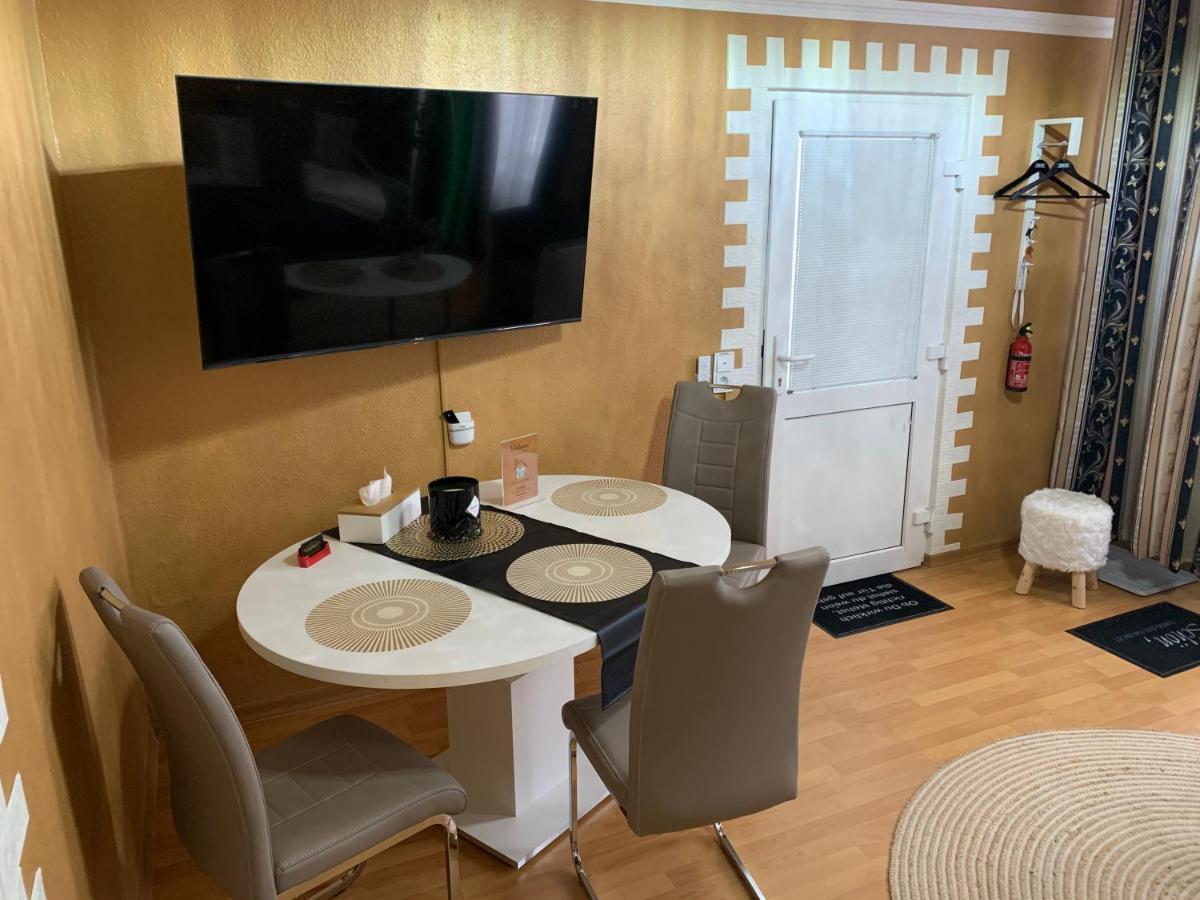 Best-Preis Fewo Rathausblick 2 - Zentrale Lage In Wittenberge - 2 Personen - Einzelzimmer - Vollausstattung - Wlan / Prime & Self-Check-In Ngoại thất bức ảnh