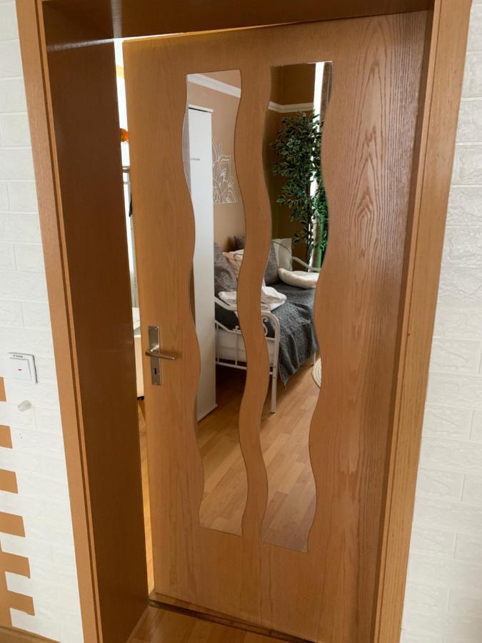 Best-Preis Fewo Rathausblick 2 - Zentrale Lage In Wittenberge - 2 Personen - Einzelzimmer - Vollausstattung - Wlan / Prime & Self-Check-In Ngoại thất bức ảnh