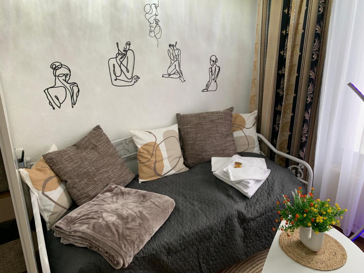 Best-Preis Fewo Rathausblick 2 - Zentrale Lage In Wittenberge - 2 Personen - Einzelzimmer - Vollausstattung - Wlan / Prime & Self-Check-In Ngoại thất bức ảnh